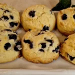 blueberry cookies ready to serve