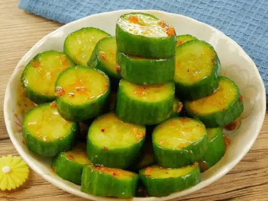 how to make din tai fung cucumber salad